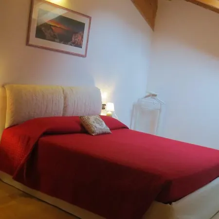 Sweet Apartment *